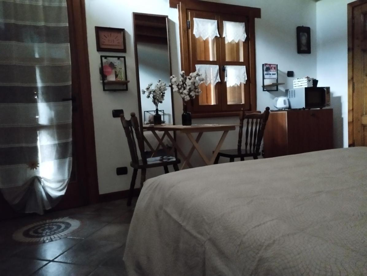 Rosina House E Chalet Colico Esterno foto