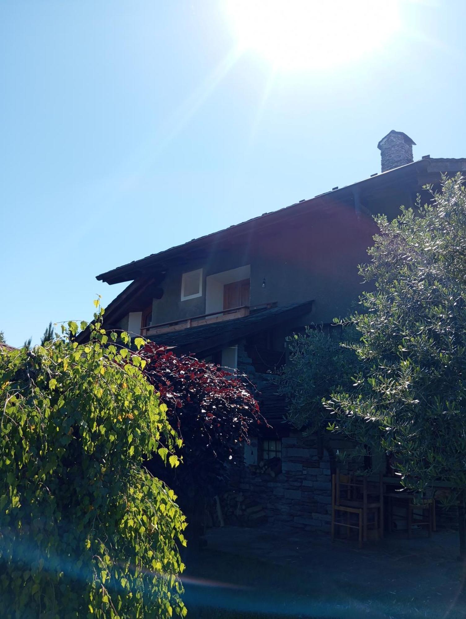 Rosina House E Chalet Colico Esterno foto